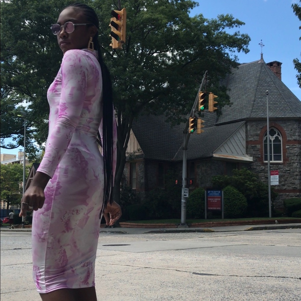 Misguided Purple Statue Print Slinky Midi Dress